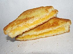 15.9.2024 Käsetoast